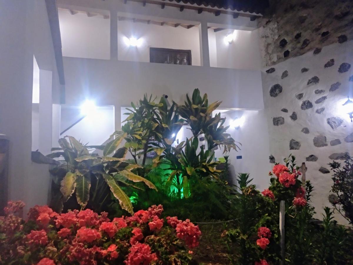 Вилла Casa La Plaza Агуло Экстерьер фото
